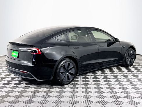 Used 2025 Tesla Model 3 Long Range image 10
