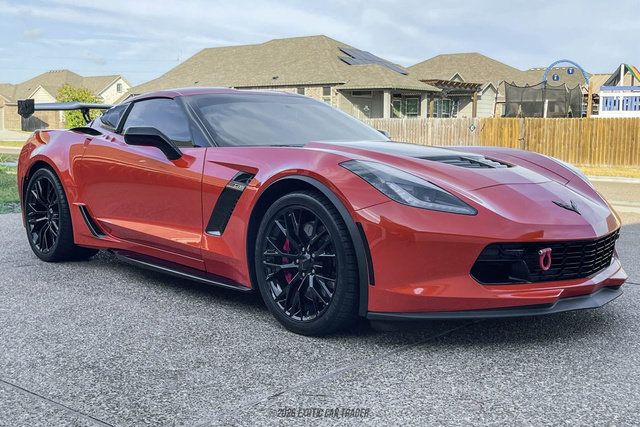 Used 2019 Chevrolet Corvette Z06 RWD image 12