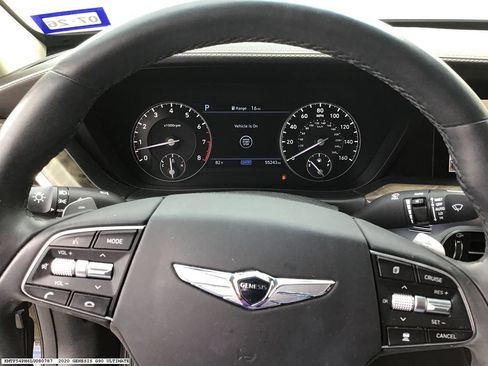 Used 2020 Genesis G90 5.0 Ultimate RWD image 12