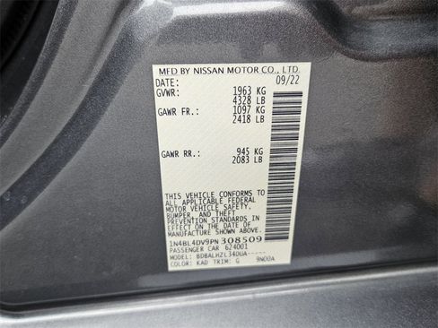 Used 2023 Nissan Altima 2.5 SV image 18