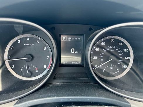 Used 2018 Hyundai Santa Fe Sport AWD/4WD image 18