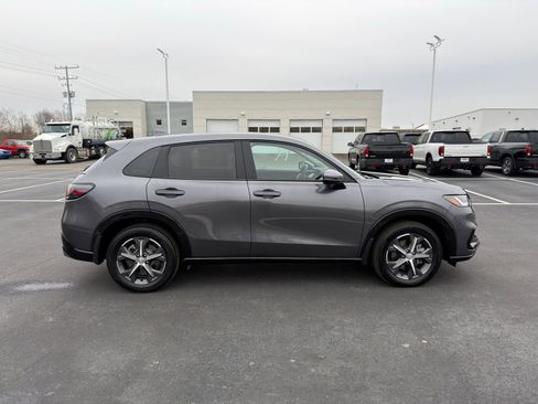 Used 2024 Honda HR-V EX-L image 7