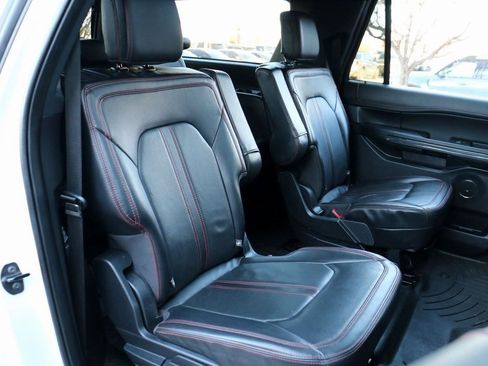 Used 2022 Ford Expedition Max Limited image 36