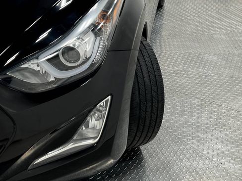 Used 2015 Hyundai Elantra Limited FWD image 35
