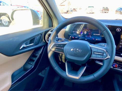 New 2026 Chevrolet Equinox ACTIV image 37