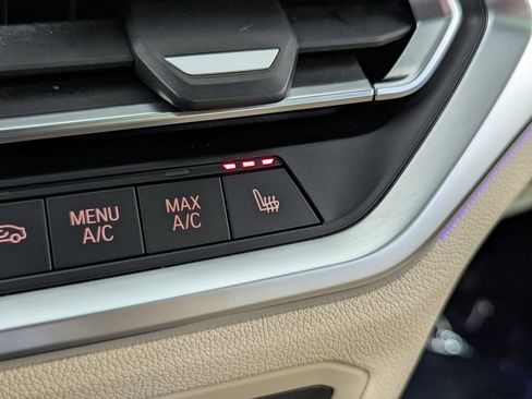 Used 2021 BMW 330i xDrive Sedan w/ Convenience Package image 25