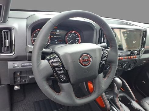 Certified 2026 Nissan Frontier PRO-4X w/ Pro Premium Package AWD/4WD image 22