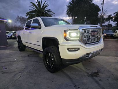 Used 2018 GMC Sierra 1500 Denali w/ Denali Ultimate Package