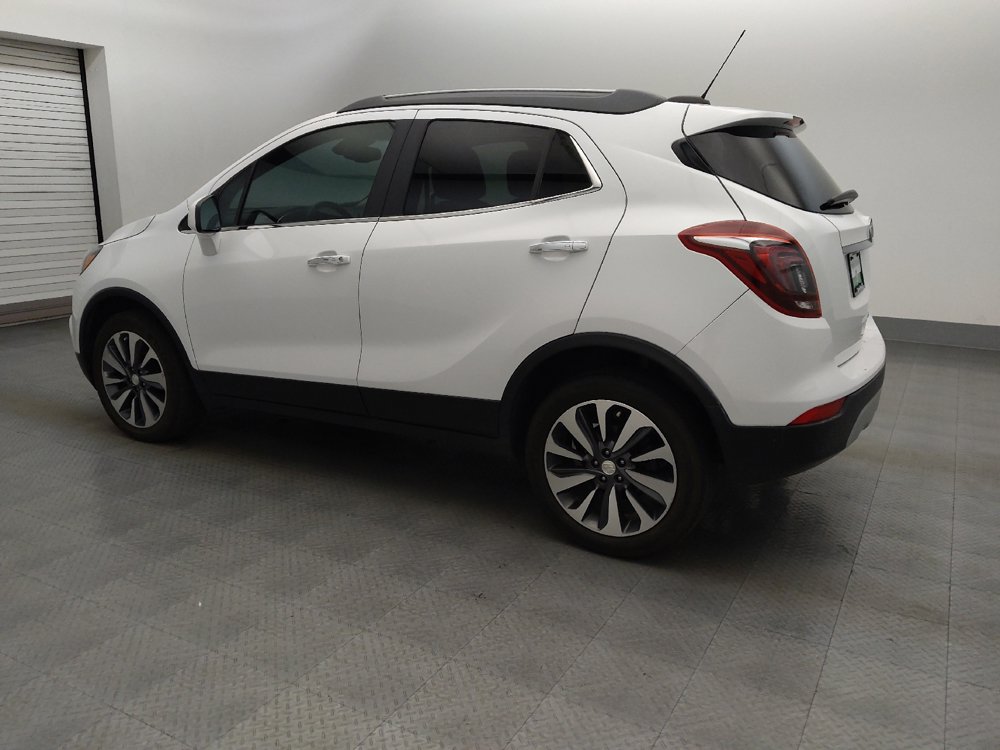 Used 2022 Buick Encore Preferred w/ Safety Package AWD/4WD image 3