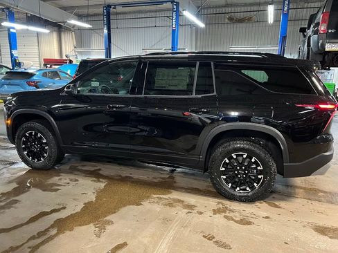 New 2026 Chevrolet Traverse Z71 image 2