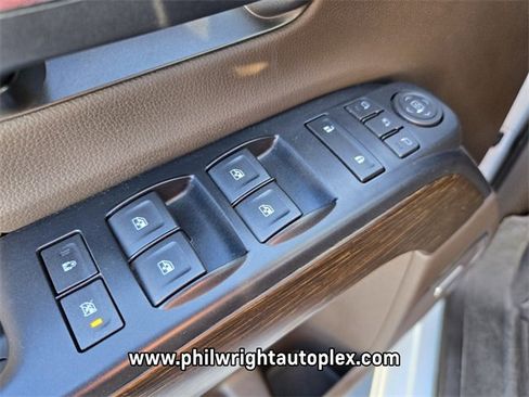 Used 2019 GMC Sierra 3500 Denali w/ Duramax Plus Package image 32