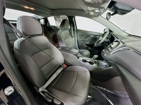 Used 2024 Chevrolet Malibu LT image 12