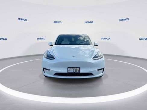 Used 2021 Tesla Model Y 2WD image 3