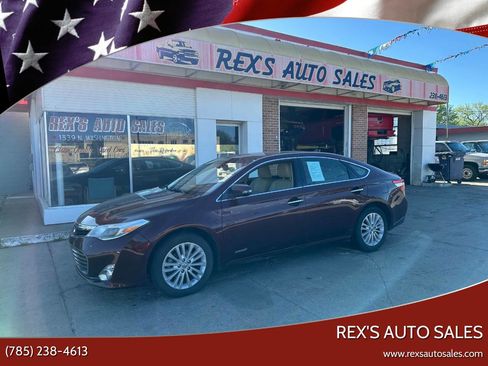 Used 2013 Toyota Avalon Limited w/ Technology Pkg image 1