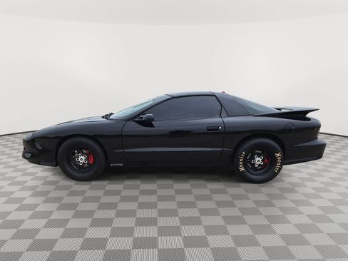 Used 1994 Pontiac Firebird Trans Am RWD image 4