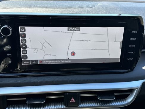 Used 2023 Kia K5 GT-Line image 25