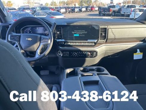 Used 2026 Chevrolet Silverado 2500 LT w/ All Star Edition AWD/4WD image 14