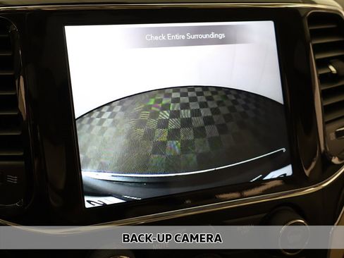 Used 2021 Jeep Grand Cherokee Limited image 6