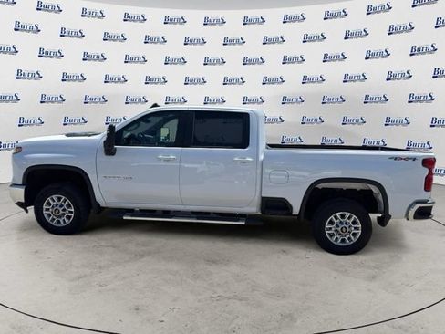 Used 2025 Chevrolet Silverado 2500 LT w/ Convenience Package AWD/4WD image 6