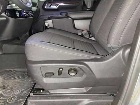 Used 2024 Chevrolet Silverado 1500 LT Trail Boss image 31