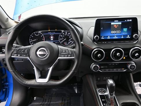 Used 2024 Nissan Sentra SR w/ SR Premium Package image 31