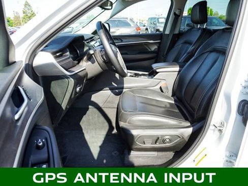 Used 2022 Jeep Grand Cherokee L Limited image 2