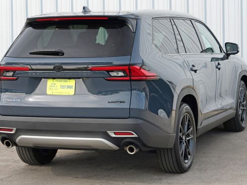 Used 2024 Toyota Grand Highlander AWD Hybrid image 51