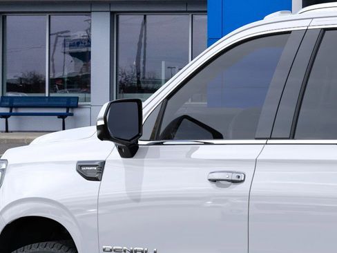 New 2026 GMC Yukon XL Denali Ultimate image 15