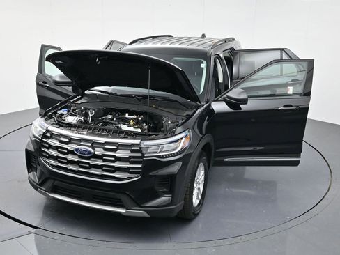 New 2025 Ford Explorer Active image 55