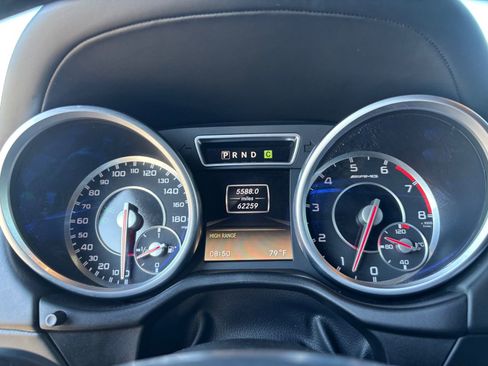 Used 2015 Mercedes-Benz G 63 AMG 4MATIC image 30