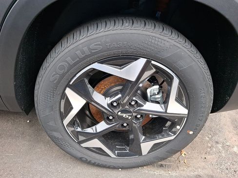 New 2026 Kia Seltos S AWD/4WD image 4