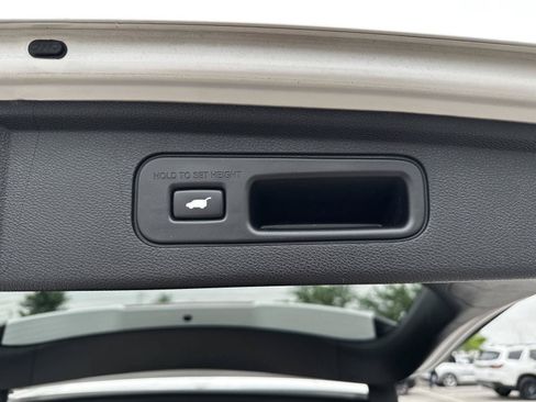 Certified 2024 Honda Odyssey Sport image 24