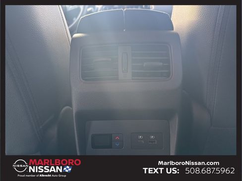 Certified 2022 Nissan Rogue SL w/ SL Premium Package image 19