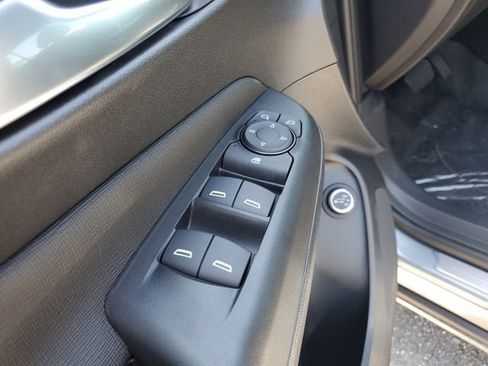 New 2026 Buick Envista Avenir FWD image 17