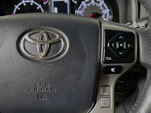 Used 2024 Toyota 4Runner SR5 Premium image 20