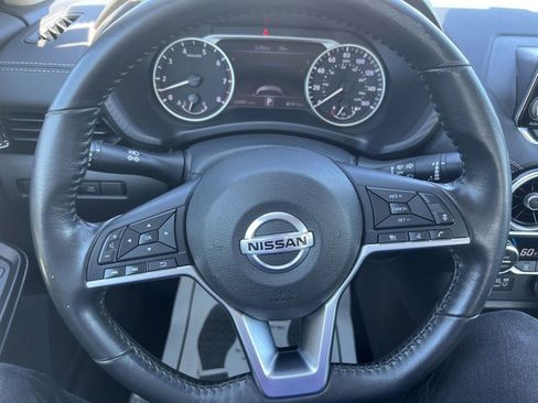 Used 2021 Nissan Sentra SV image 13