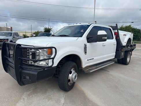 Used 2022 Ford F350 Lariat w/ Lariat Value Package AWD/4WD image 7