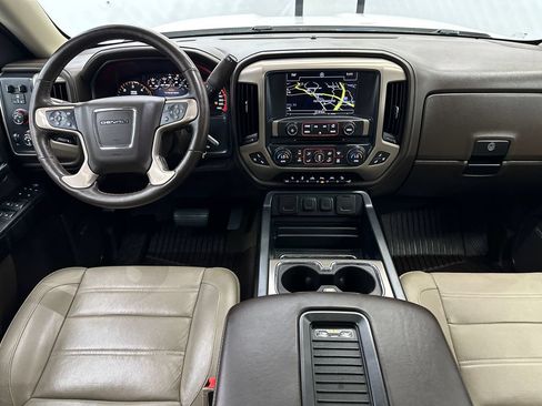 Used 2016 GMC Sierra 1500 Denali w/ Enhanced Driver Alert Package AWD/4WD image 24