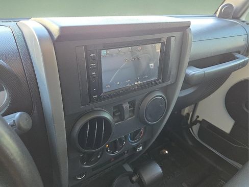 Used 2010 Jeep Wrangler Sport AWD/4WD image 8