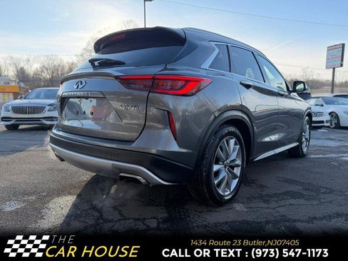 Used 2019 INFINITI QX50 Luxe w/ Navigation Package image 9