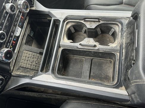 Certified 2024 Ford F250 Lariat w/ Lariat Ultimate Package image 29