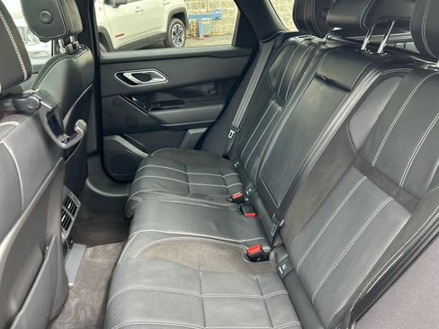 Used 2021 Land Rover Range Rover Velar R-Dynamic S image 25