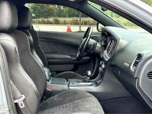 Used 2022 Dodge Charger R/T w/ Daytona Edition Group RWD image 8