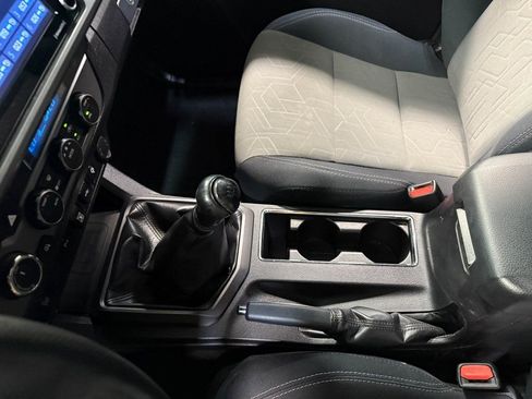 Used 2021 Toyota Tacoma TRD Off-Road w/ Technology Package image 84