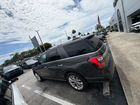 Used 2019 Ford Expedition Limited w/ Equipment Group 302A RWD image 12