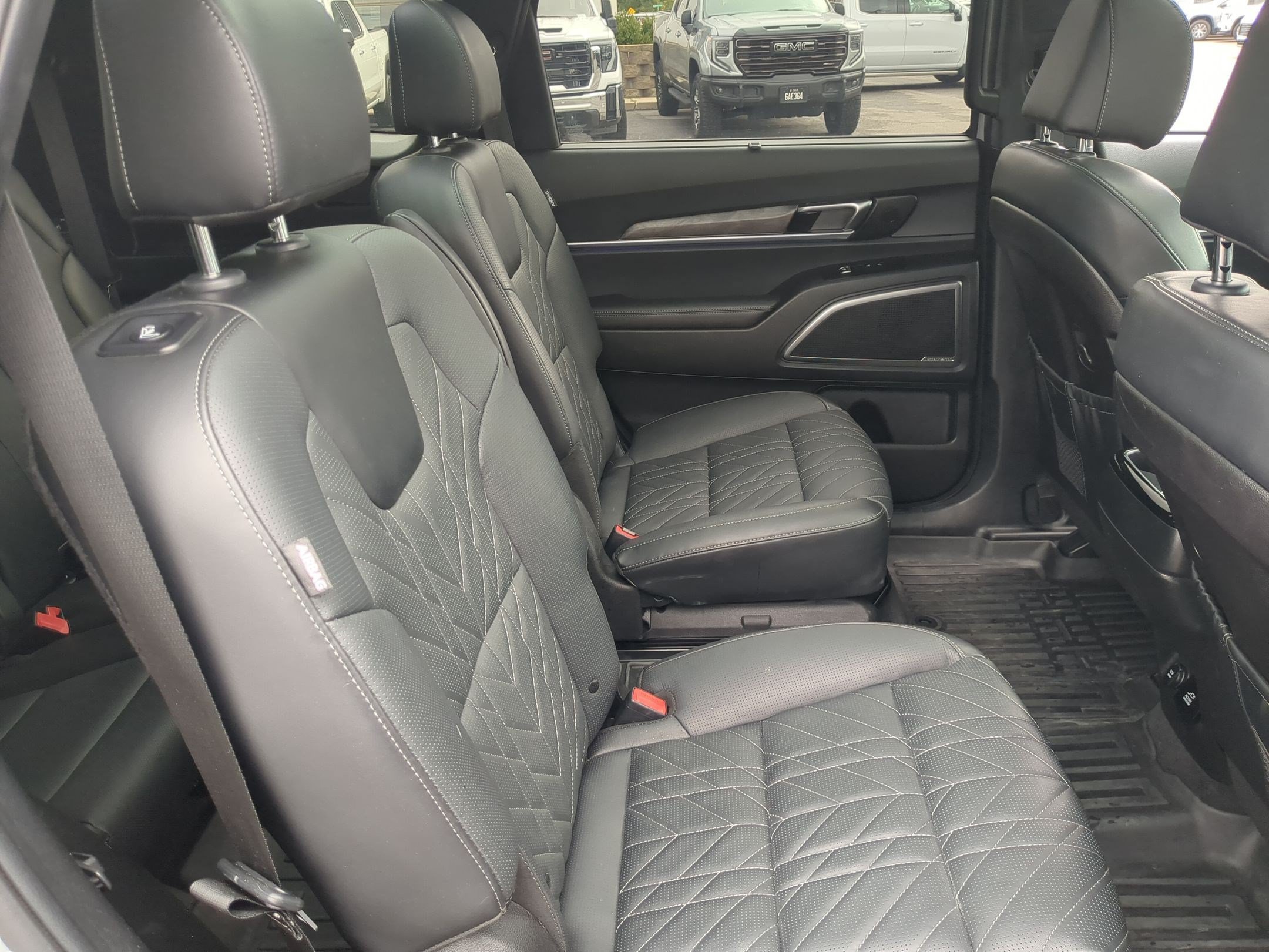 Used 2025 Kia Telluride SX Prestige X-Line AWD/4WD image 32