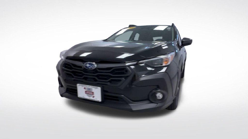 Used 2024 Subaru Crosstrek 2.0i Premium AWD/4WD image 3