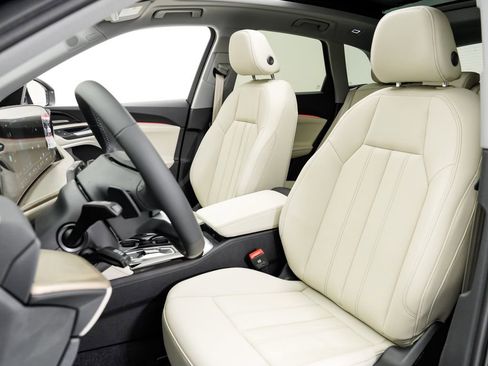 New 2025 Audi Q5 Premium Plus image 5