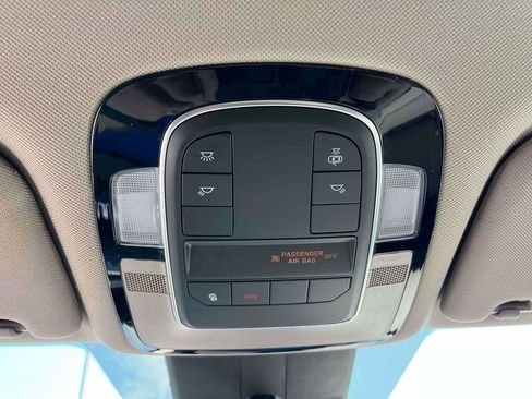 Used 2022 Hyundai Santa Fe SEL FWD image 23