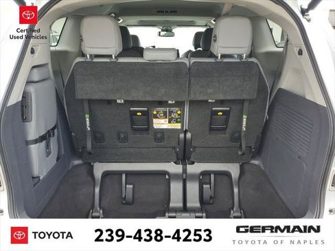 Certified 2022 Toyota Sienna XLE FWD image 24
